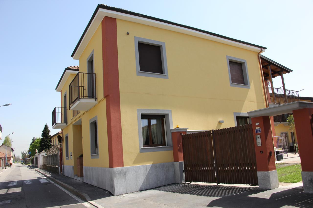 Hayloft Bed & Breakfast Cornaredo Luaran gambar