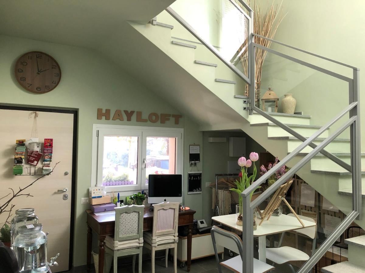 Hayloft Bed & Breakfast Cornaredo Luaran gambar